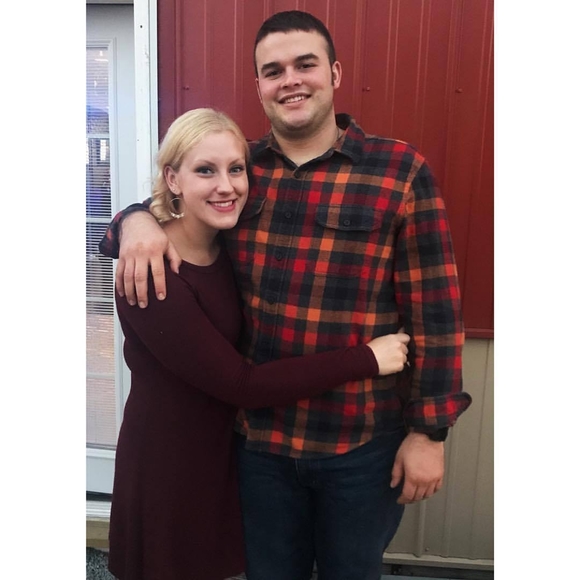 Meet your Posher, Julia - Picture 1 of 1